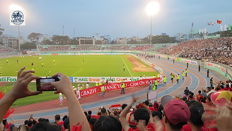 Trận cầu đáng nhớ tại sân vận động Thống Nhất